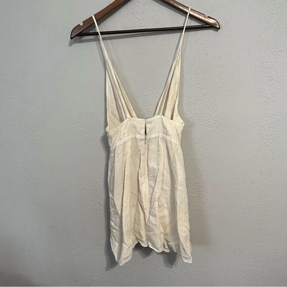 Women's Aritzia Wilfred Cream Linen Tank Top - Picture 4 of 8